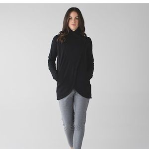 Lululemon Black Wrap